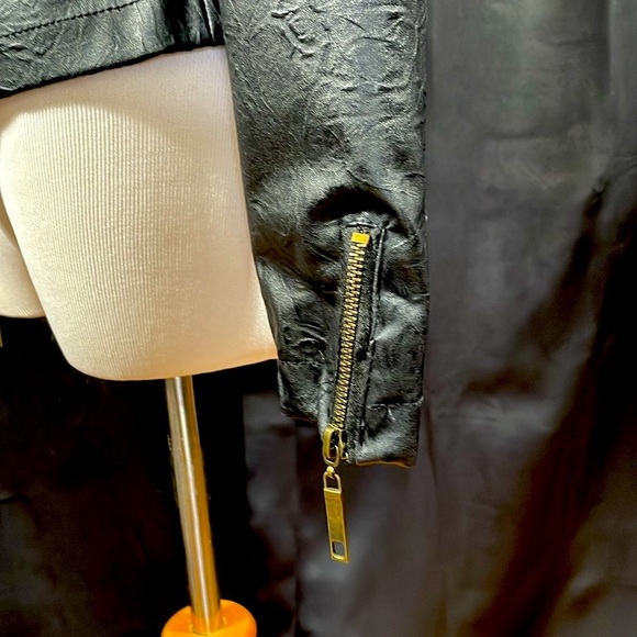 Ashly textured vegan leather Military Jacket - Picture 13 of 13